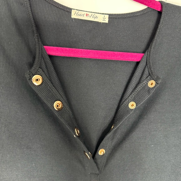 Hearts and Hips Black Button Front Knitted Midi Dress size large - Picture 9 of 9